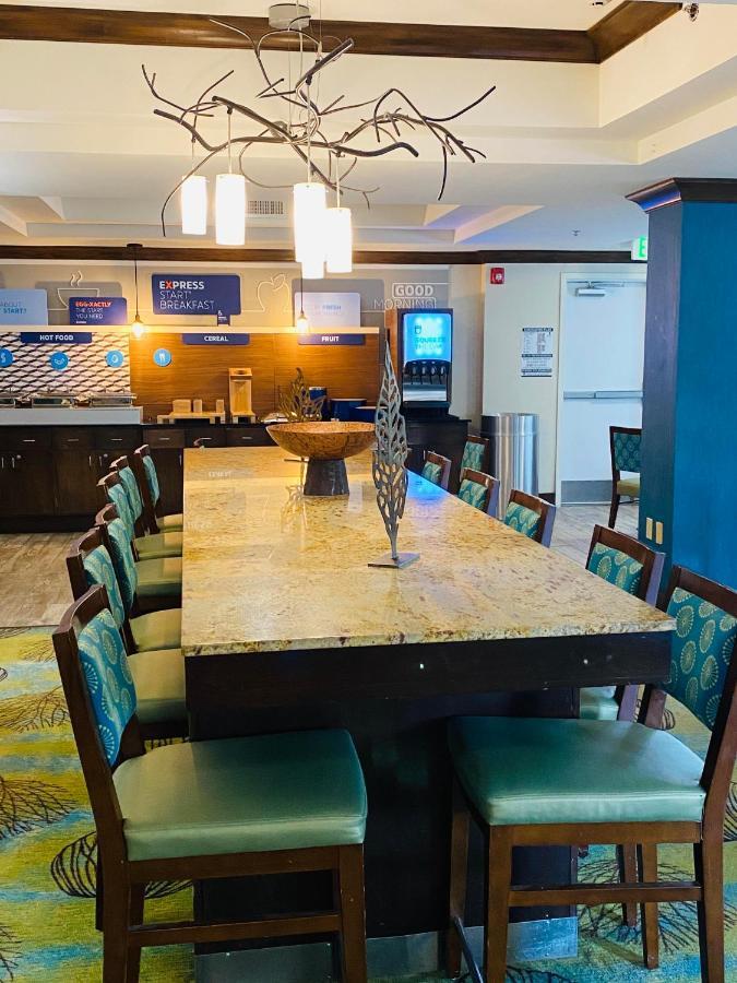 Holiday Inn Express Fresno River Park Highway 41 By Ihg Exterior foto