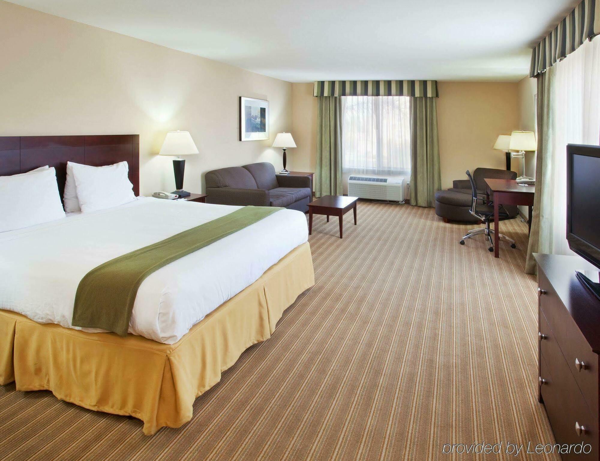 Holiday Inn Express Fresno River Park Highway 41 By Ihg Exterior foto