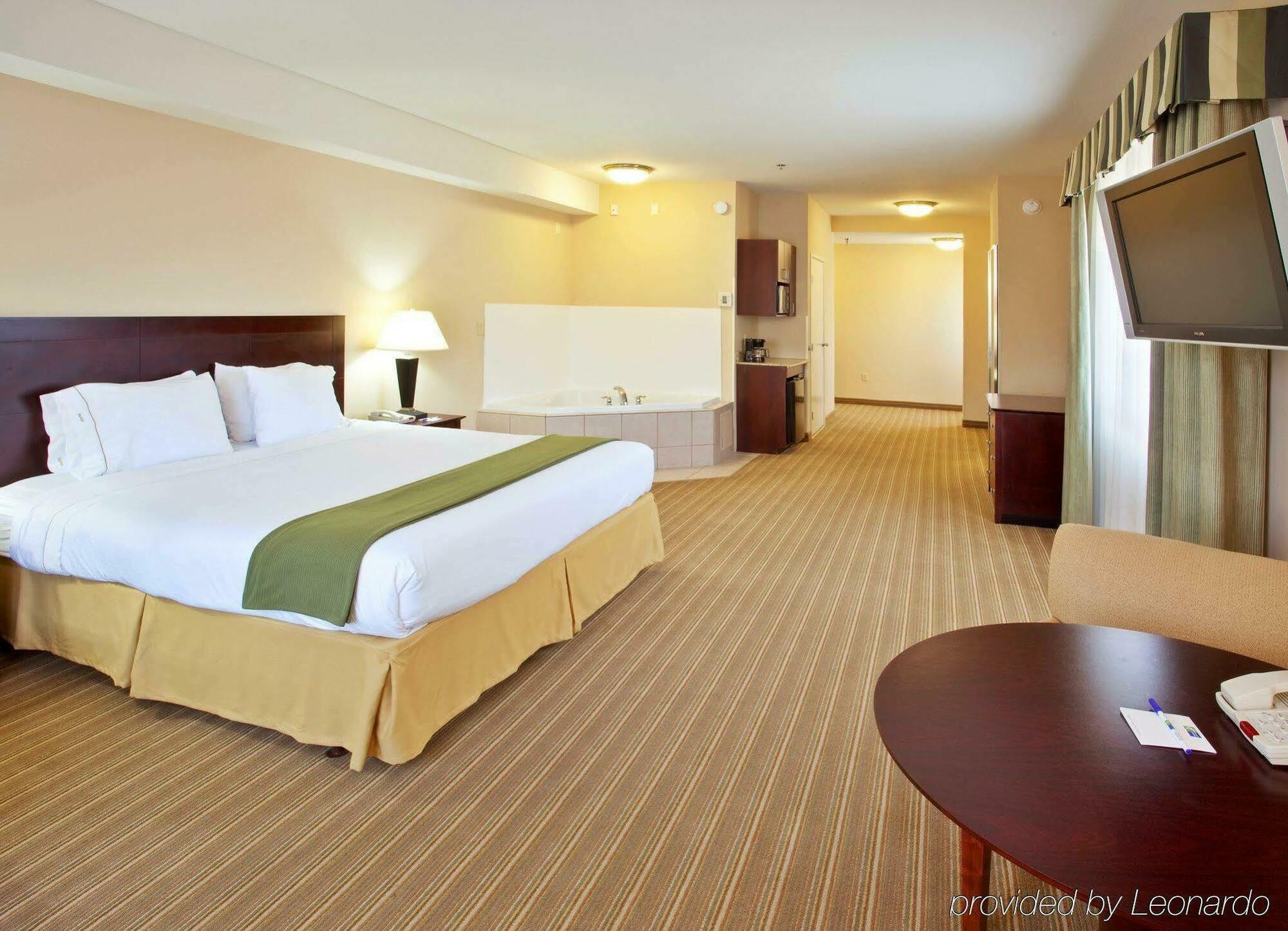 Holiday Inn Express Fresno River Park Highway 41 By Ihg Exterior foto